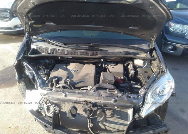 5TDYZ3DCXHS868157 2017 TOYOTA SIENNA