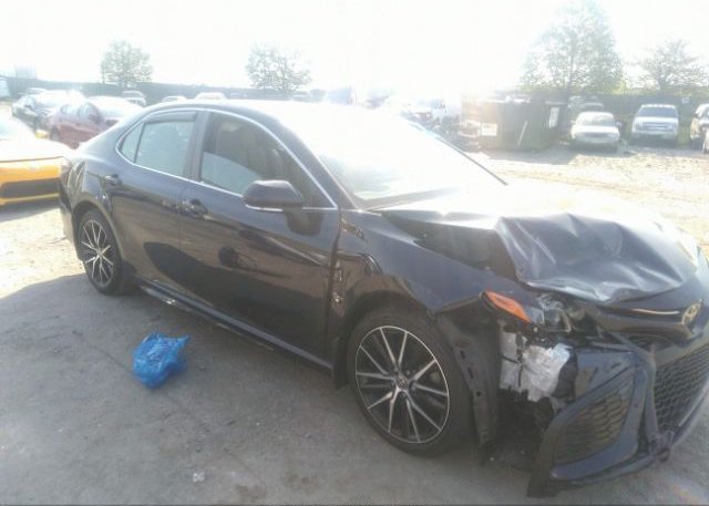 2021 TOYOTA CAMRY (VIN: 4T1T11AK9MU537945)