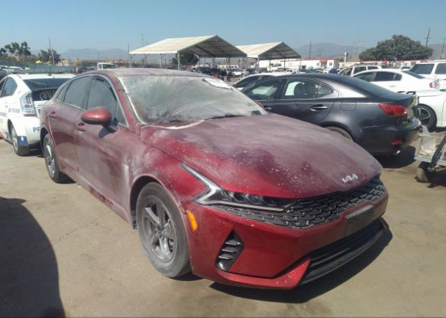2022 KIA K5 (VIN: 5XXG24J25NG099095)