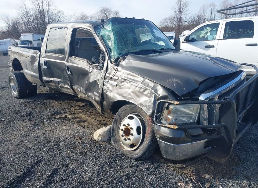 2005 FORD F-350 LARIAT/XL/XLT photo