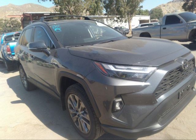 2023 TOYOTA RAV4 (VIN: 2T3C1RFV3PC224260)