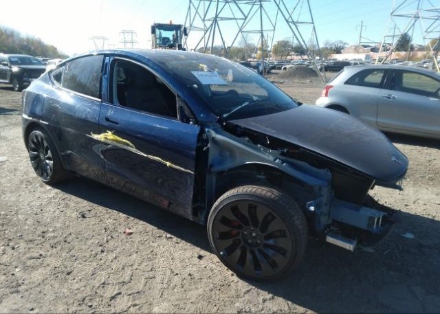 2022 TESLA MODEL Y (VIN: 7SAYGDEF8NF460070)