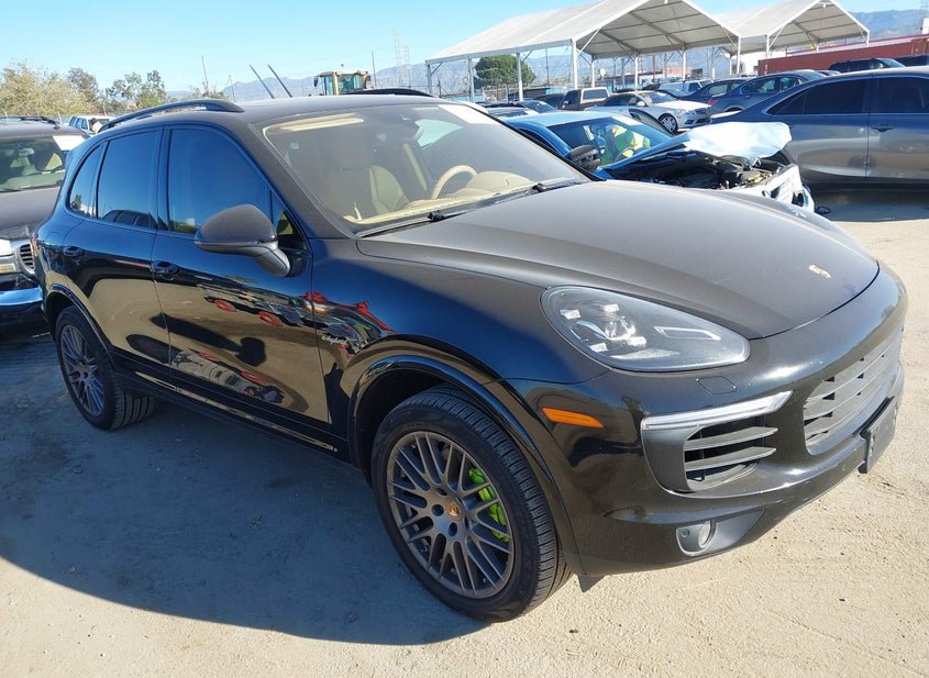 Fascinating 2017 Porsche Cayenne E Hybrid S Platinum Edition Pictures