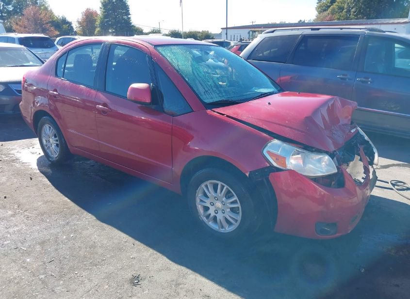 2013 SUZUKI SX4 LE/LE POPULAR photo