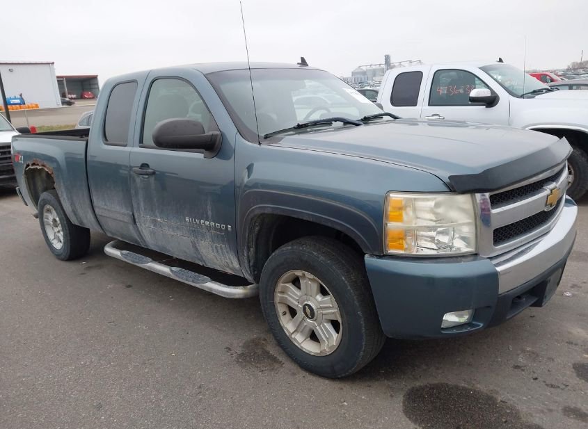 2007 CHEVROLET SILVERADO 1500 LT1 photo