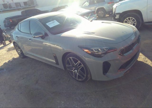 2022 KIA STINGER (VIN: KNAE45LC7N6112888)