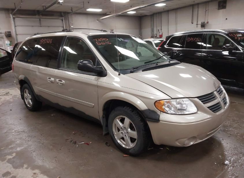 2007 DODGE GRAND CARAVAN SXT photo