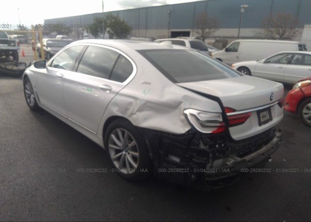 купить 2017 BMW 7 SERIES WBA7J2C32HG497808
