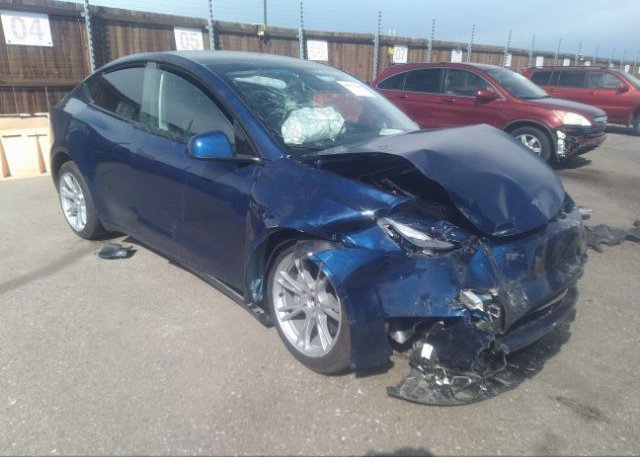 2023 TESLA MODEL Y (VIN: 7SAYGDEE9PF712676)