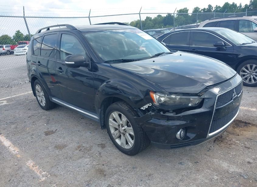 2011 MITSUBISHI OUTLANDER SE photo