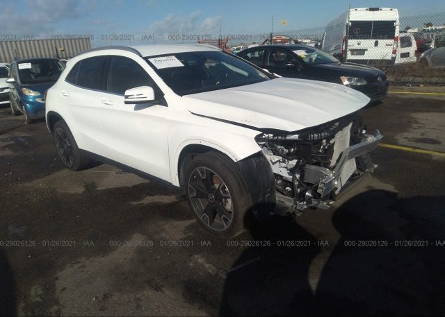WDCTG4EB5LJ656925 2020 MERCEDES-BENZ GLA