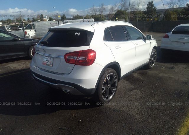 цена в сша 2020 MERCEDES-BENZ GLA WDCTG4EB5LJ656925