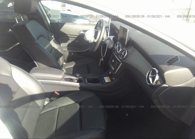 пригнать из сша 2020 MERCEDES-BENZ GLA WDCTG4EB5LJ656925