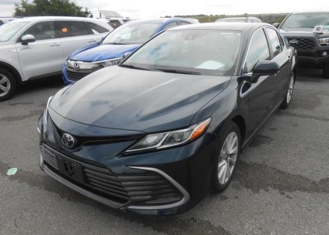 2021 TOYOTA CAMRY (VIN: 4T1C11AKXMU600079)