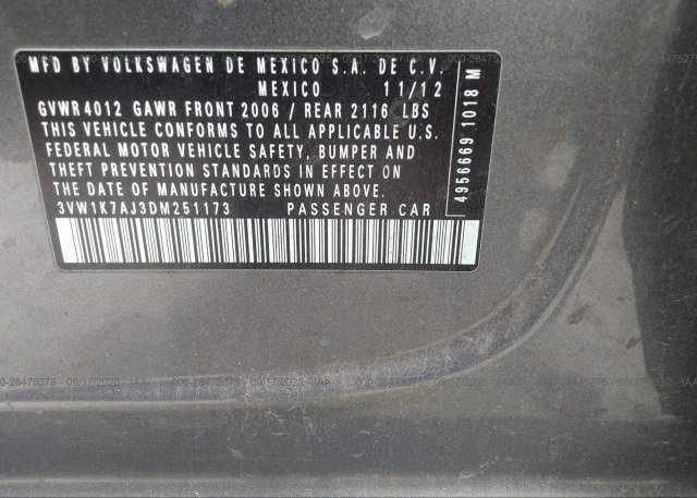 3VW1K7AJ3DM251173 2013 VOLKSWAGEN JETTA SEDAN