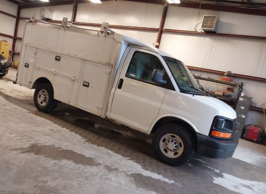 2007 CHEVROLET EXPRESS CUTAWAY WORK VAN photo