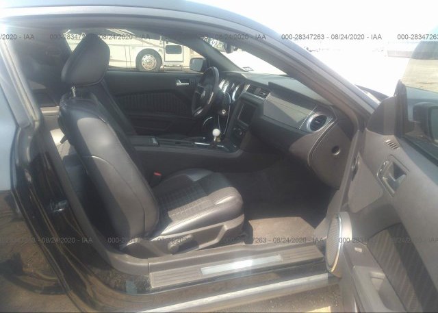 пригнать из сша 2011 FORD MUSTANG 1ZVBP8JS0B5158876