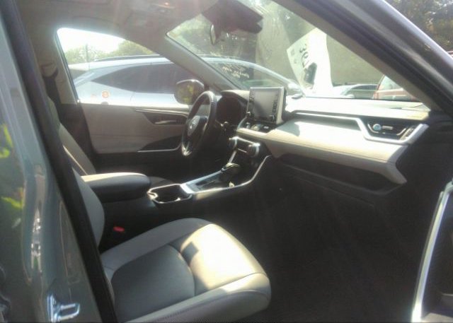 2021 TOYOTA RAV4(VIN: JTMA1RFV1MD084613