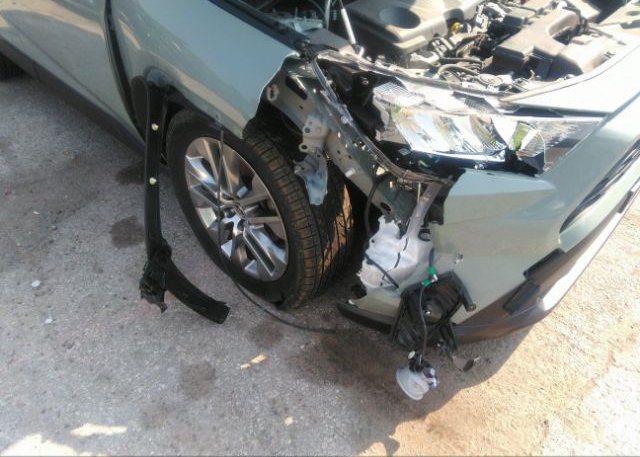 2021 TOYOTA RAV4(VIN: JTMA1RFV1MD084613
