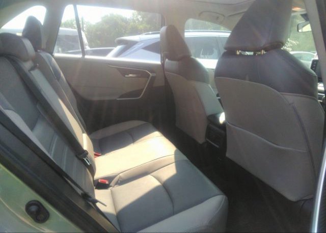2021 TOYOTA RAV4(VIN: JTMA1RFV1MD084613