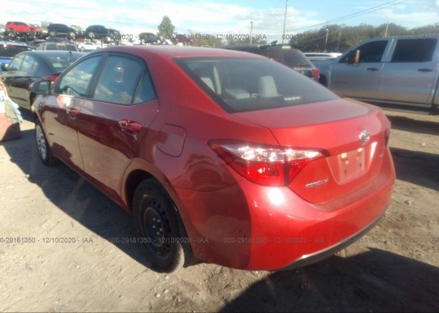 купить 2018 TOYOTA COROLLA 5YFBURHE8JP835546