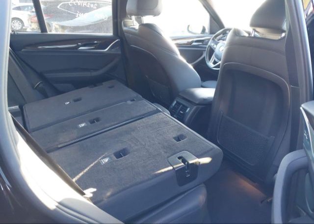 2021 BMW X3(VIN: 5UXTY5C08M9F10730