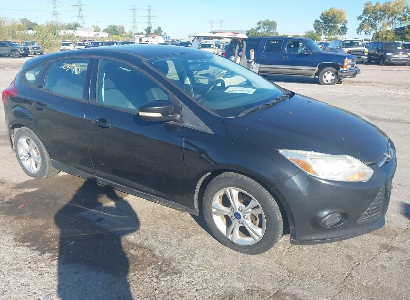 2014 FORD FOCUS SE photo