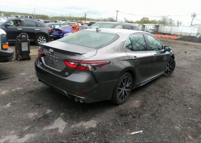 2022 TOYOTA CAMRY(VIN: 4T1G11BK4NU056213