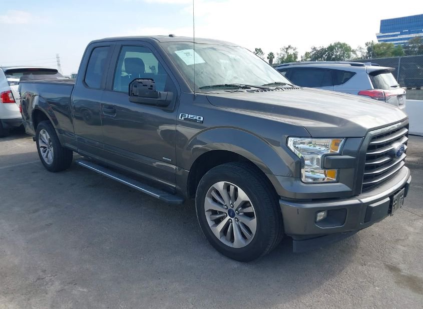 2017 FORD F-150 XL photo