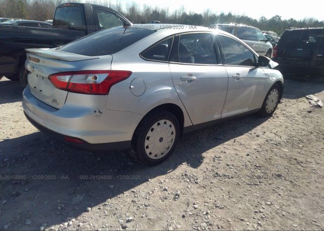 цена в сша 2012 FORD FOCUS 1FAHP3F26CL431539