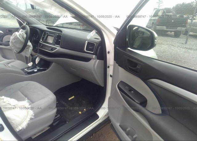 пригнать из сша 2014 TOYOTA HIGHLANDER 5TDZARFH9ES006521