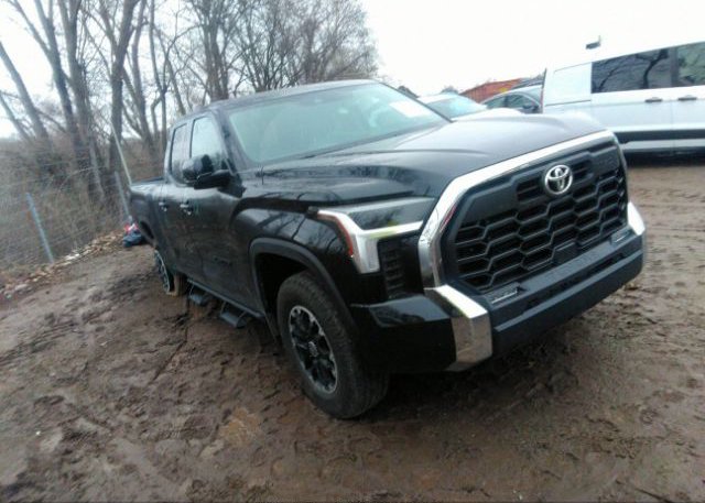 2022 TOYOTA TUNDRA 4WD (VIN: 5TFLA5DA3NX011972)