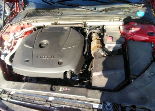 2021 VOLVO S60(VIN: 7JRA22TM8MG092580