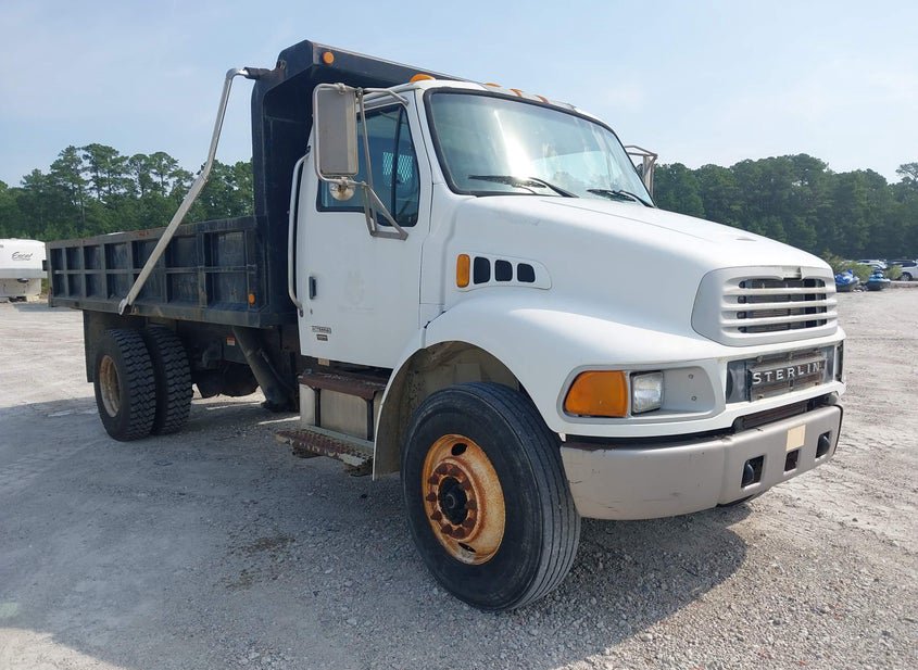 2005 Sterling Acterra photo