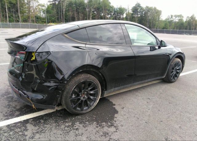 2021 TESLA MODEL Y(VIN: 5YJYGDEE6MF183910