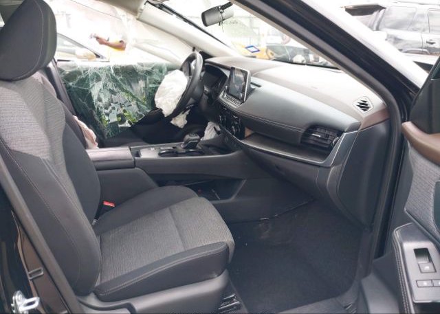 2021 NISSAN ROGUE(VIN: 5N1AT3BA8MC836898