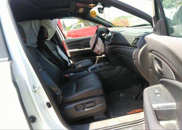 2022 HONDA PASSPORT(VIN: 5FNYF8H61NB006617