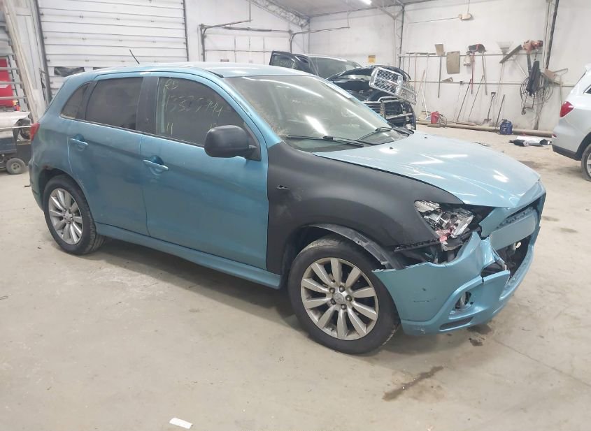 2011 MITSUBISHI OUTLANDER SPORT SE photo