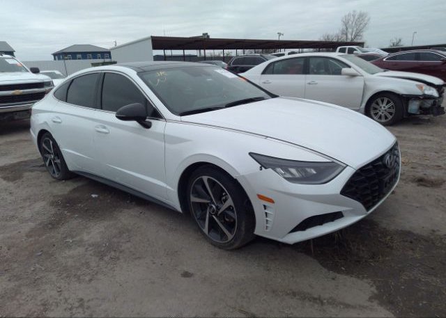 2022 HYUNDAI SONATA (VIN: 5NPEJ4J29NH138379)