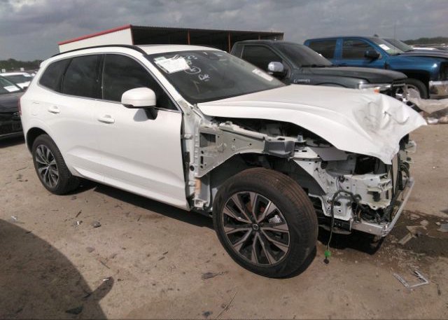 2023 VOLVO XC60 (VIN: YV4L12RV4P1206590)