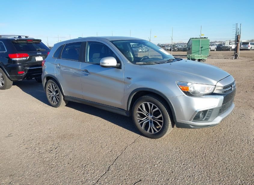 2019 MITSUBISHI OUTLANDER SPORT 2.0 ES photo