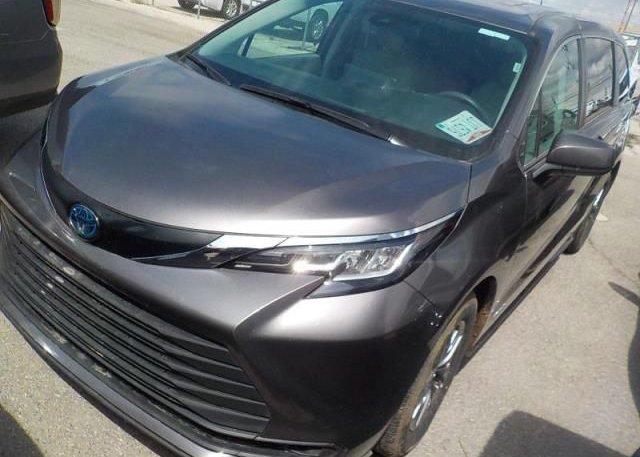 2021 TOYOTA SIENNA(VIN: 5TDKRKEC1MS045349