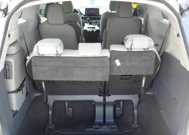 2021 TOYOTA SIENNA(VIN: 5TDKRKEC1MS045349