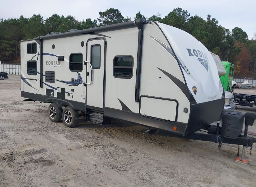 2018 DUTCHMEN KODIAK photo