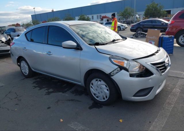 3N1CN7AP9HK449770 2017 NISSAN VERSA SEDAN