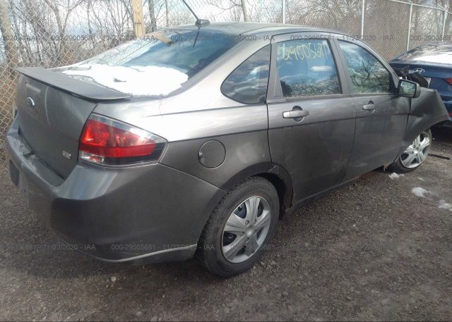 цена в сша 2010 FORD FOCUS 1FAHP3GN5AW124013