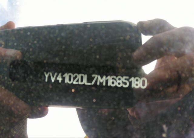 2021 VOLVO XC60(VIN: YV4102DL7M1685180
