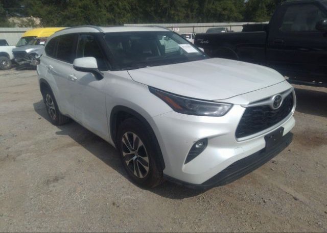 2023 TOYOTA HIGHLANDER (VIN: 5TDKDRAH2PS011126)