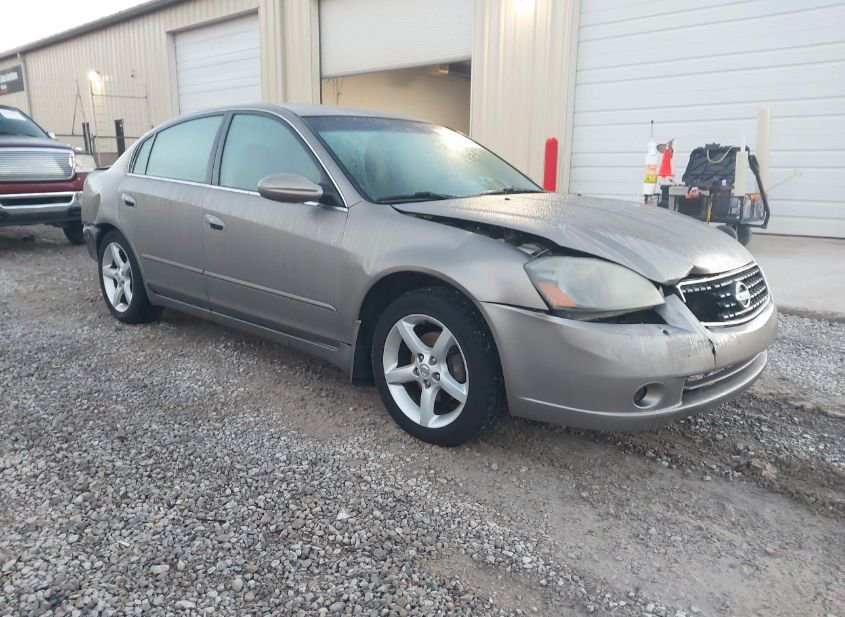 2005 NISSAN ALTIMA 3.5 SE photo