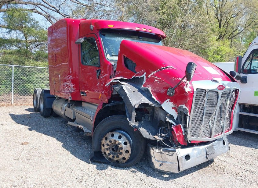 2021 Peterbilt 579 photo